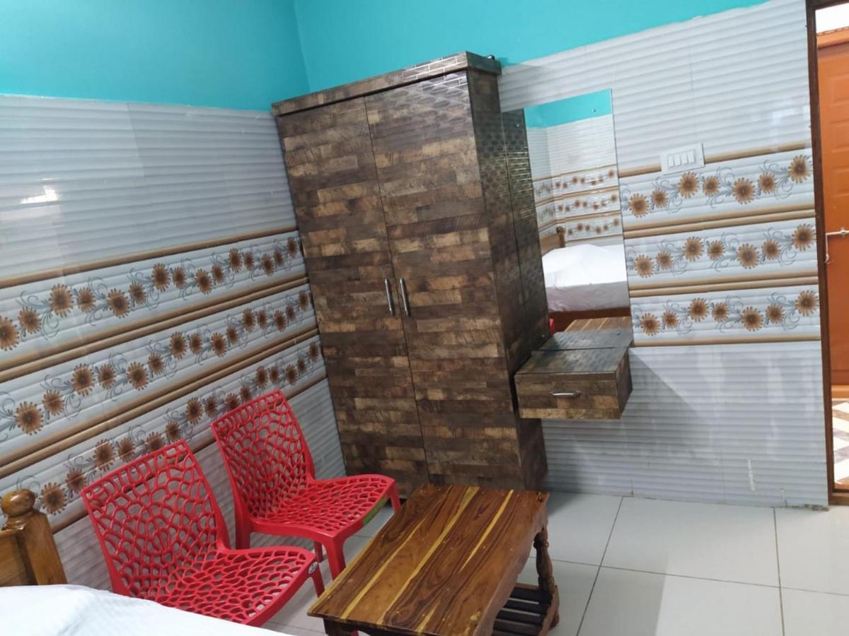 Prasanna Laxmi Residency Бадрачалам Екстериор снимка